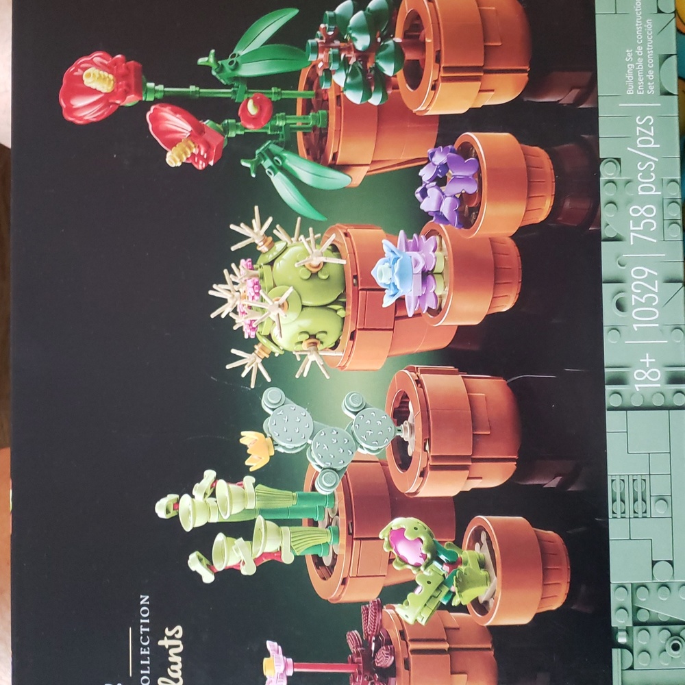 💥BUY 5 GET 3 FREE  LEGO Icons Tiny Plants Building Set for Flower-Lovers - Picture 16 of 16